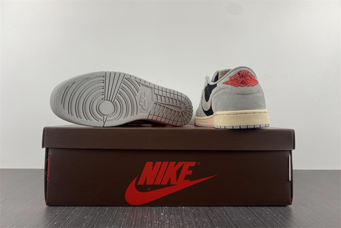 Travis Scott x Air Jordan 1 Low OG AJ1 DM7866-010