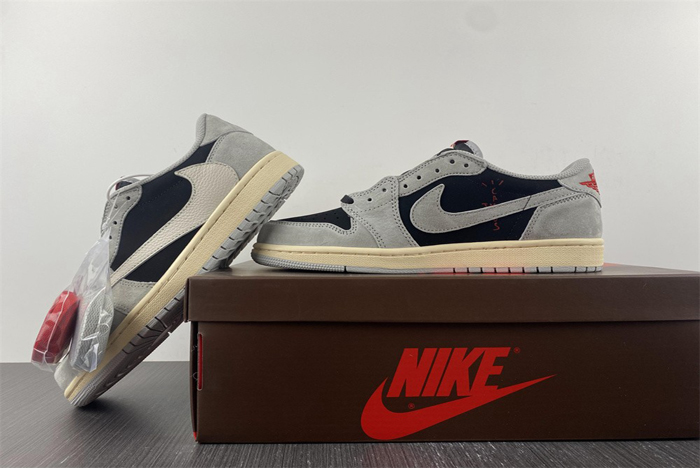 Travis Scott x Air Jordan 1 Low OG AJ1 DM7866-010