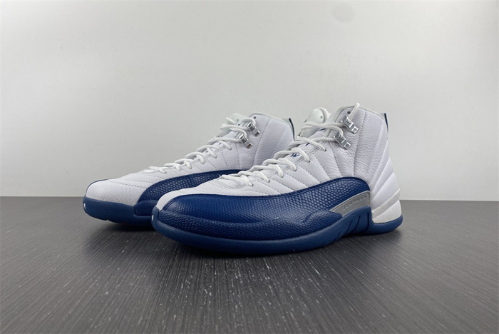 AIR JORDAN 12 RETRO