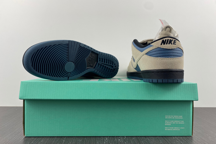 NIKe SB Dunk BQ6817-200