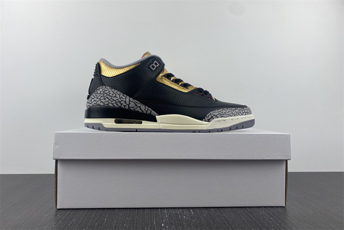 Air Jordan 3 WMNS “Black Gold”