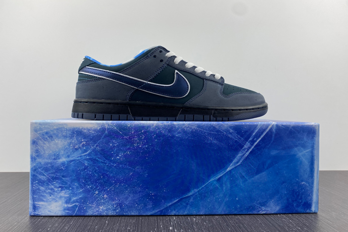 Nike Dunk SB Low Blue Lobster