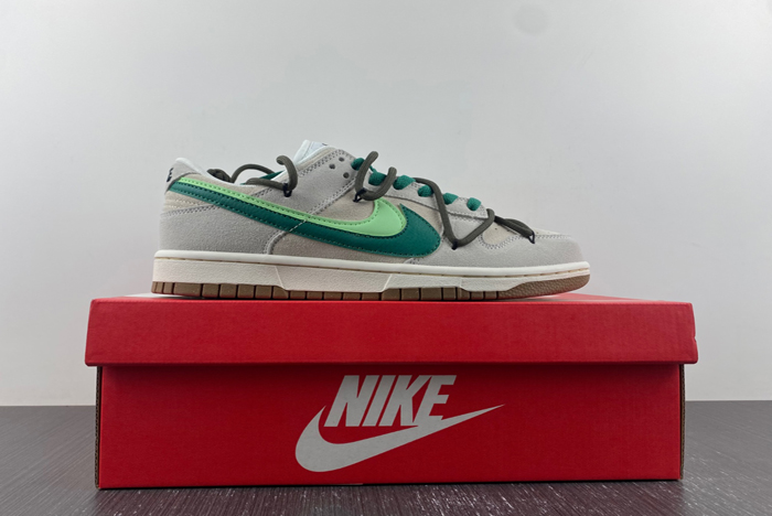 Nike Dunk Low SE 85  DO9457-100J