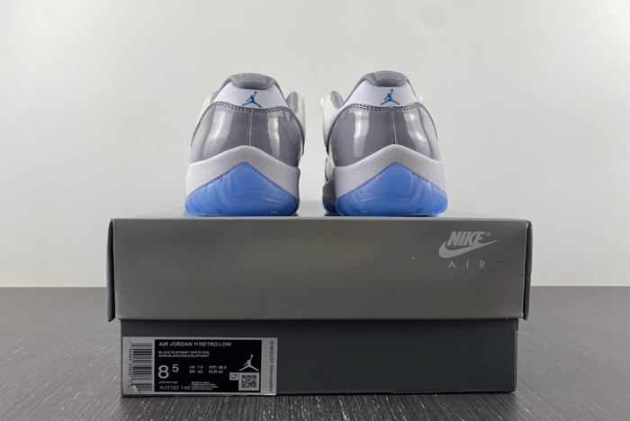 Air Jordan 11 Low “Cement Grey”  AV2187-140