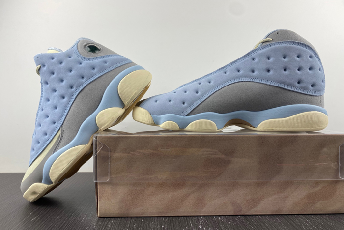 Air Jordan 13+SOLEFLY*AIJ Jordan 13 DX5763-100