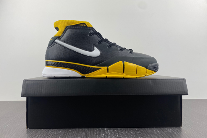 NIKE KOBE 1 Protro  AQ2728-003