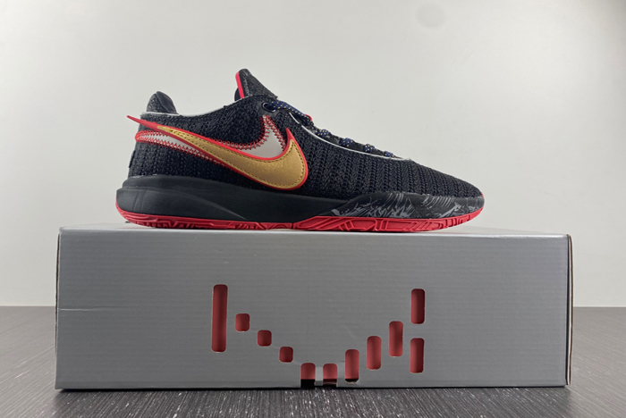 Nike LeBron 20 LBJ20  iDJ5422-001