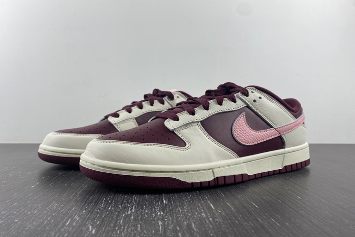 Nike Dunk Low “Valentine’s Day  DR9705-100
