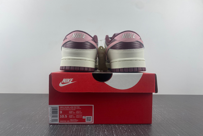 Nike Dunk Low “Valentine’s Day  DR9705-100