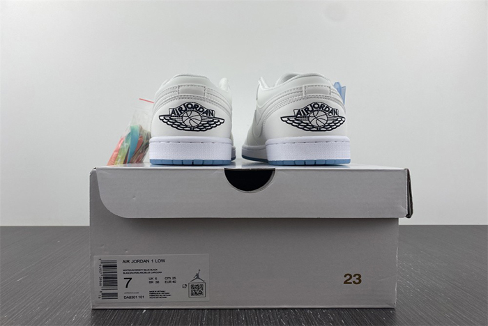 Nike Air Jordan 1 Low Chameleon