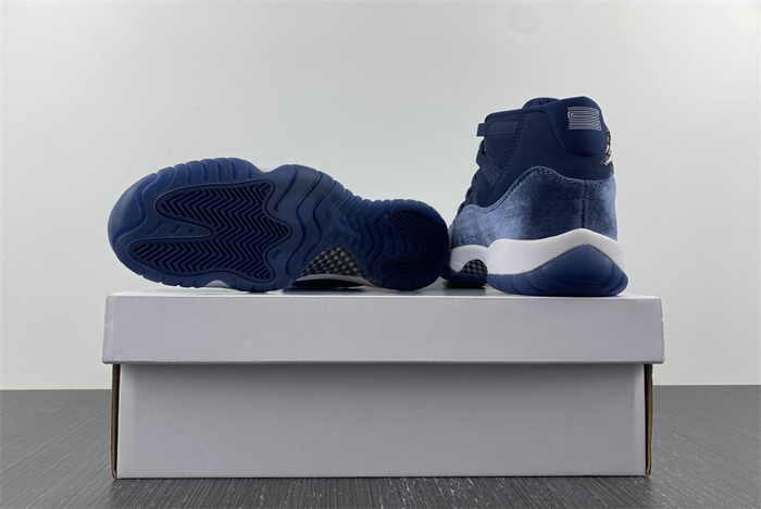 Air Jordan 11 wmnsAR0715-441