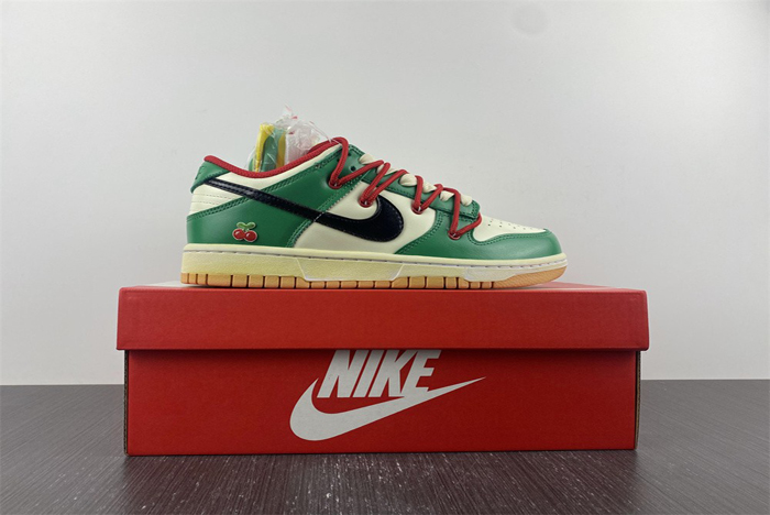 Nike Dunk Low Off-White Pine Green 5.5