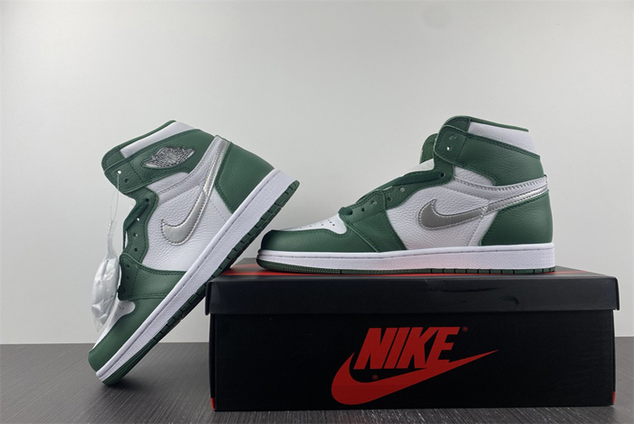 Air Jordan 1 High OG “Gorge Green”  DZ5485-303