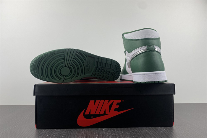 Air Jordan 1 High OG “Gorge Green”  DZ5485-303