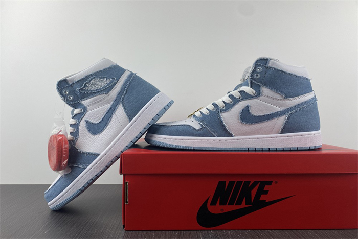 Air Jordan 1 High OG WMNS “Denim” DM9036-104