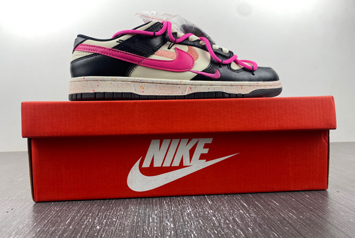 （Nike）Dunk Low Multi FD4623-131