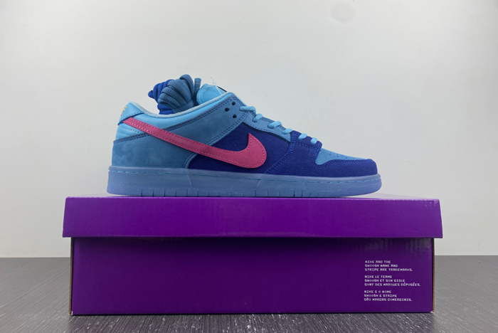 5K1 Run The Jewels x Nike SB Dunk Low DO9404-400