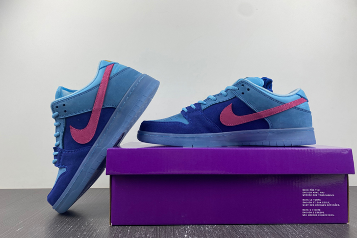 5K1 Run The Jewels x Nike SB Dunk Low DO9404-400