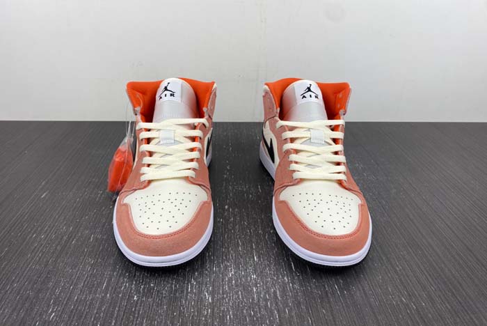 Air Jordan 1 Mid GS “Orange Suede”  DV1336-800