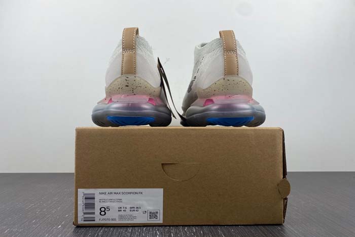 Nike Air Max Scorpion  FJ7070-001