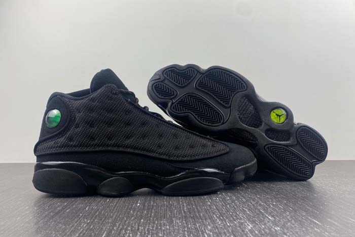 Air Jordan 13 “Black Cat”  414571-011