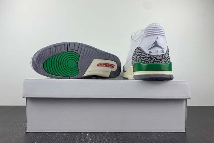 Air Jordan 3 WMNS “Lucky Green  CK9246-136