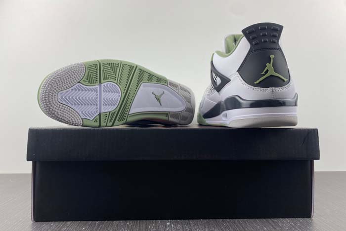 Air Jordan 4 WMNS “Seafoam”  AQ9129-103