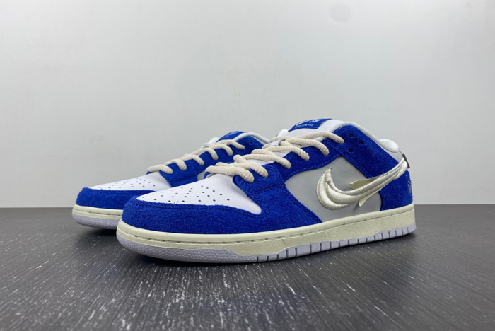 Fly Streetwear x Nike SB Dunk Low 2023  DQ5130-400