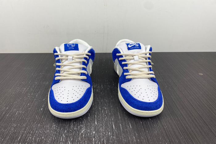 Fly Streetwear x Nike SB Dunk Low 2023  DQ5130-400