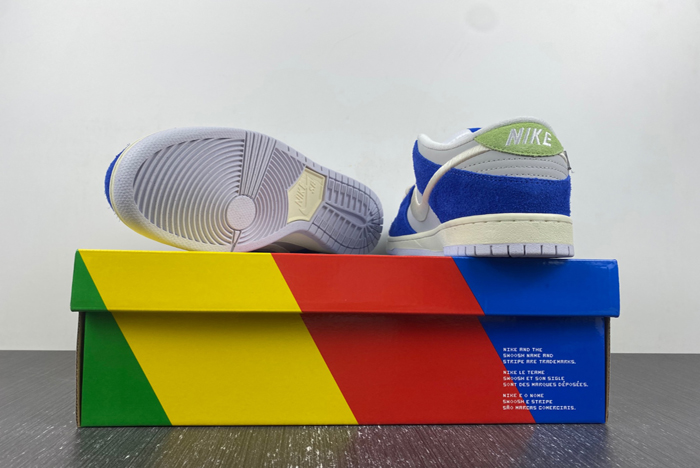 Fly Streetwear x Nike SB Dunk Low 2023  DQ5130-400