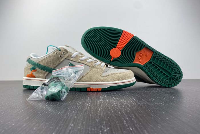 Jarritos x Nike SB Dunk Low  FD0860-001