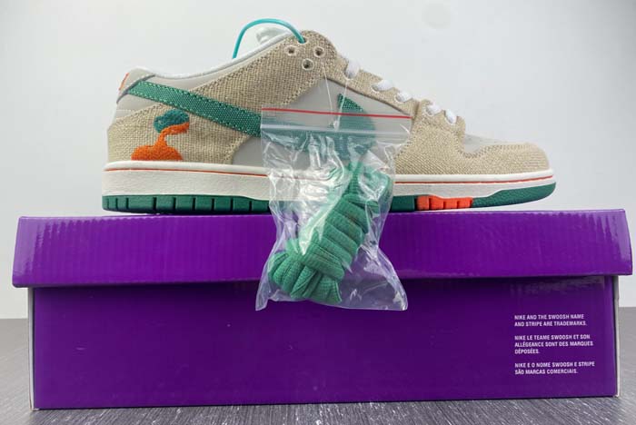 Jarritos x Nike SB Dunk Low  FD0860-001
