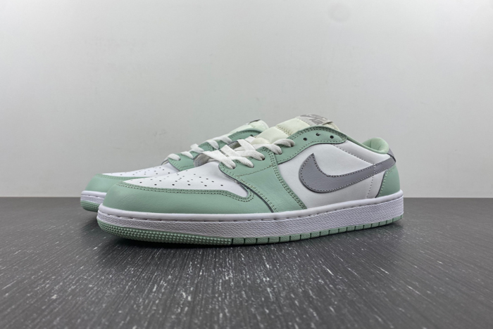 Nike Air Jordan1 Low OG AJ1  CZ0790-100