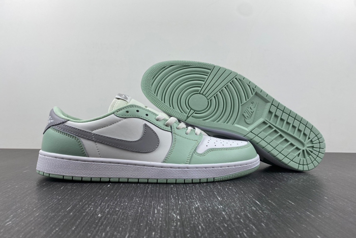 Nike Air Jordan1 Low OG AJ1  CZ0790-100