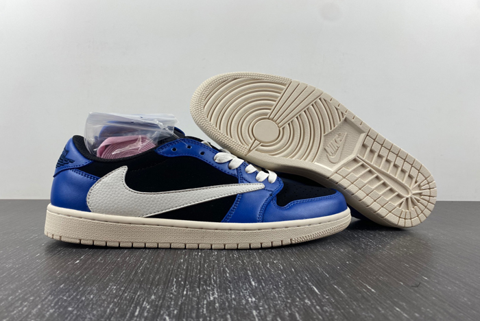 Travis Scott x Air Jordan 1 Low  DM7866-225