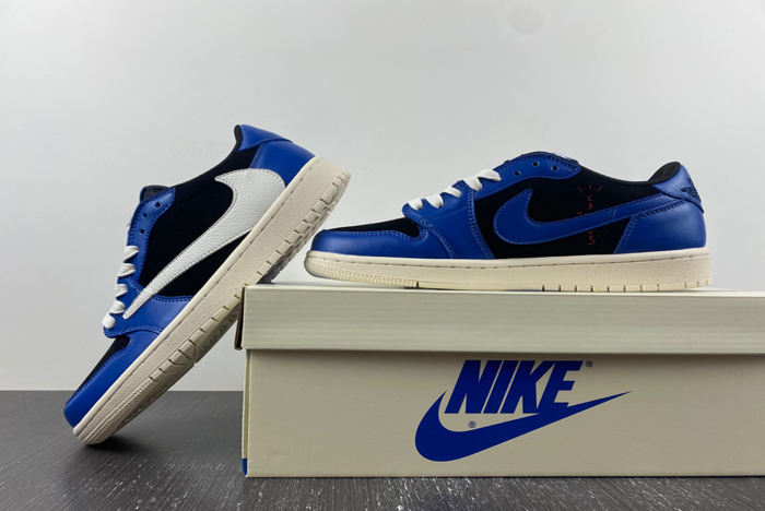 Travis Scott x Air Jordan 1 Low  DM7866-225