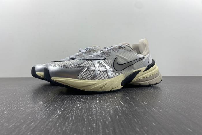 Nike Runtekk 3XL  FD0736-100 XL
