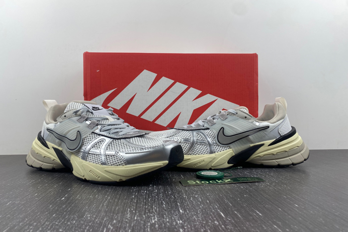 Nike Runtekk 3XL  FD0736-100 XL