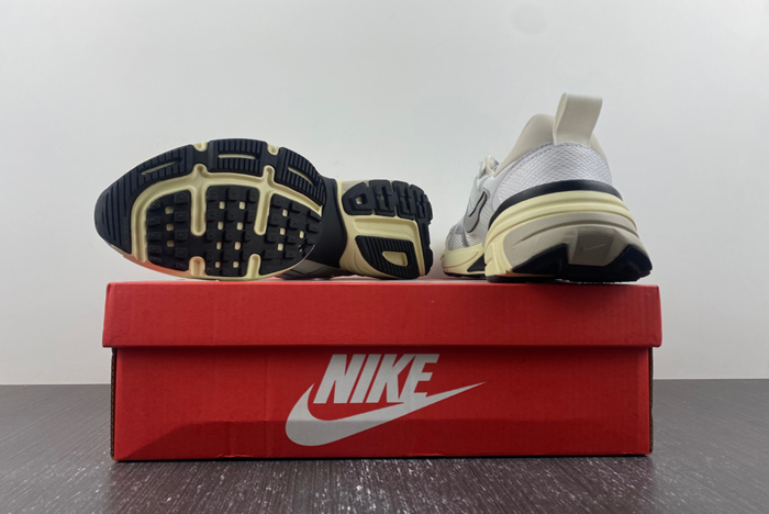 Nike Runtekk 3XL  FD0736-100 XL
