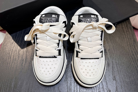 AMR-4 004WHITE (to be customized 5-7 days)