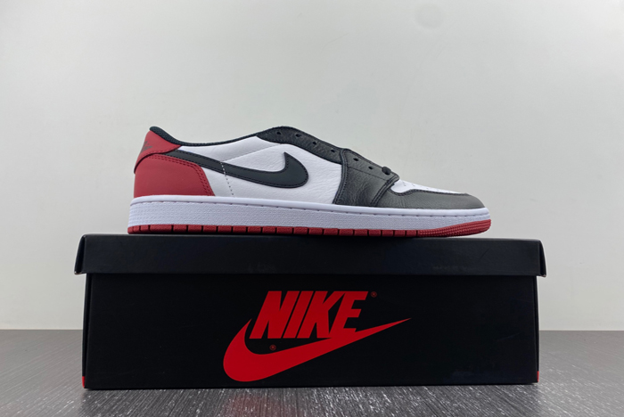 Air Jordan 1 Low OG “Black Toe” CZ0790-106