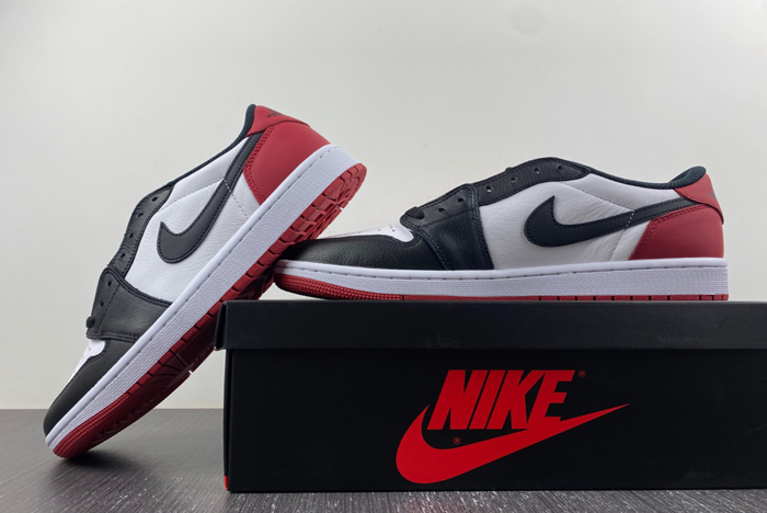 Air Jordan 1 Low OG “Black Toe” CZ0790-106