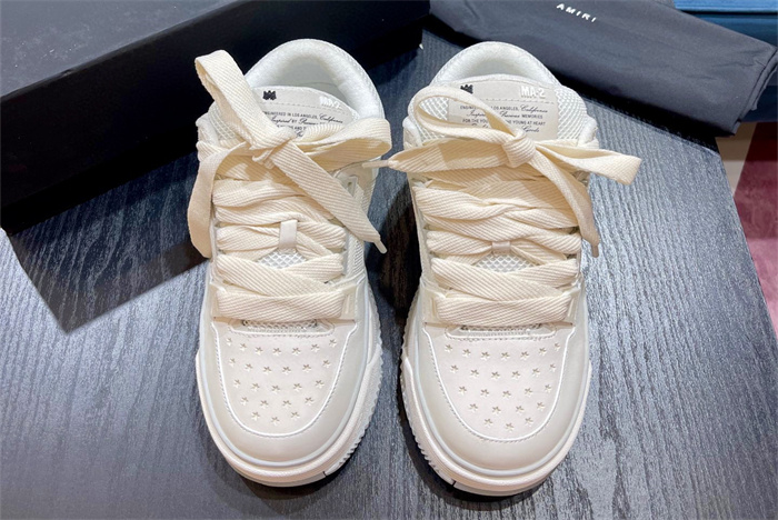 AMR-9 009 white (to be customized 5-7 days)