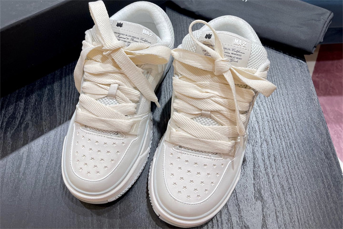 AMR-9 009 white (to be customized 5-7 days)