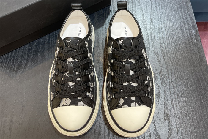 AMR - AB012 Black Skel Top Low Black white diamond (to be customized 5-7 days)