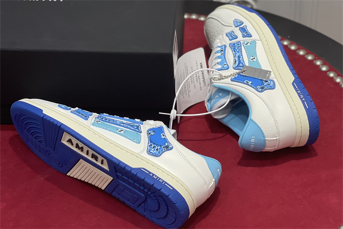 AMR - AB026 Skel- top low White light blue (to be customized 5-7 days)