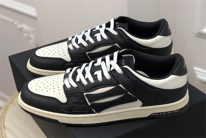 AMR - AB050 Skel- top low Black White 1 (to be customized 5-7 days)