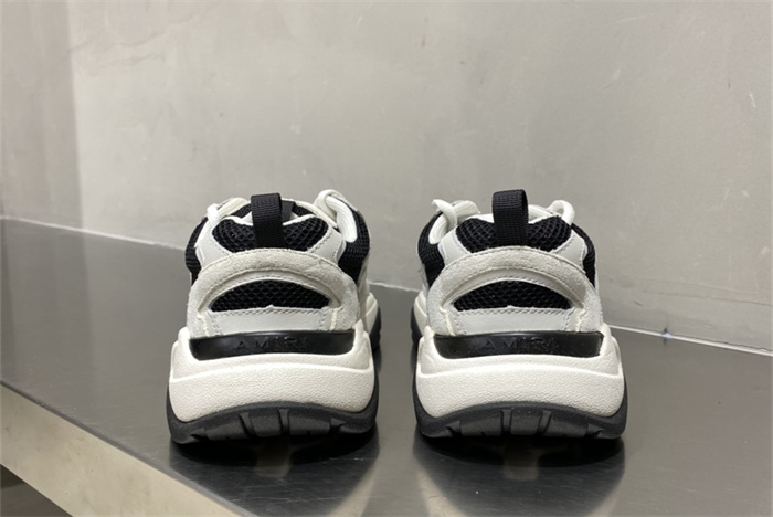 AMR -AC05 Bone Runner White Black (to be customized 5-7 days)