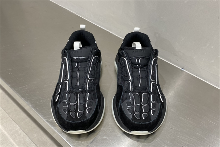 AMR -AC07 Bone Runner Black White (to be customized 5-7 days)