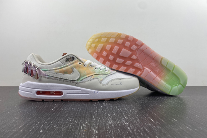 Nike Air Max 1 SNKRS  FJ7734-101